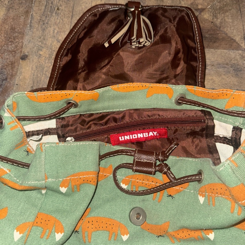 Stylish Union Bay Green and Brown Fox Print Backpack - Picture 3 of 9